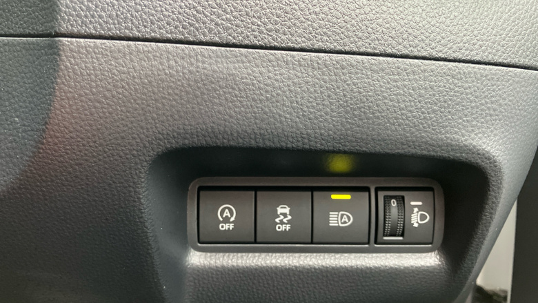 Toyota Aygo X 1.0 VVT-i Edge 5dr Petrol Hatchback